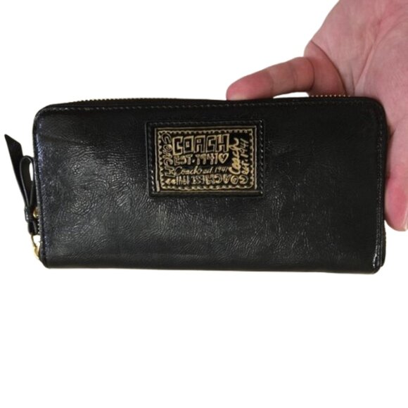 Coach Poppy Daisy Liquid Glass Zip Around Continental Wallet Black Gold - Picture 1 of 9